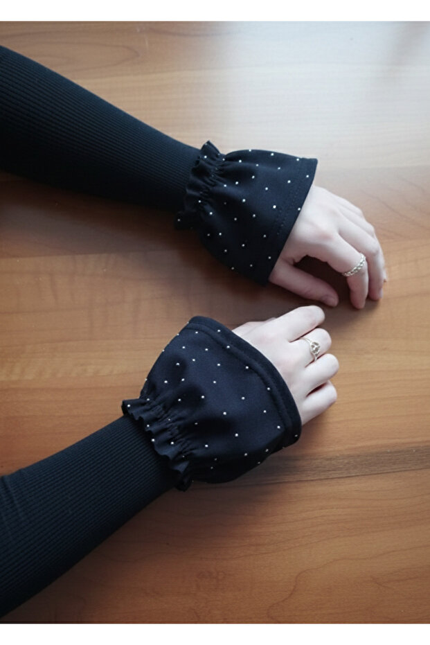 كم حجري أسود - 1