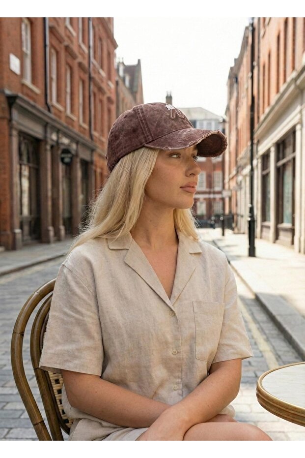 Unisex Vintage m Logo Baseball Cap – with Distressed Detail