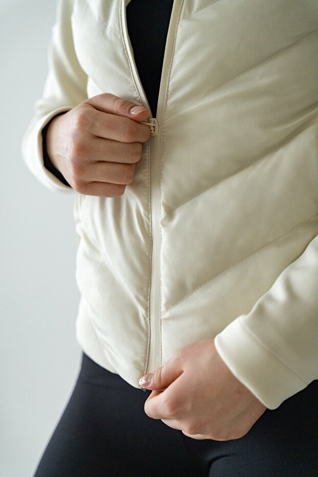 Silver kapşonlu bej mont - 4