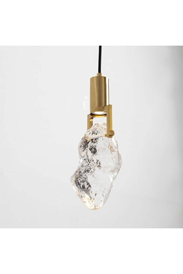 ثريا معلقة عصرية بثلاثة مصابيح LED