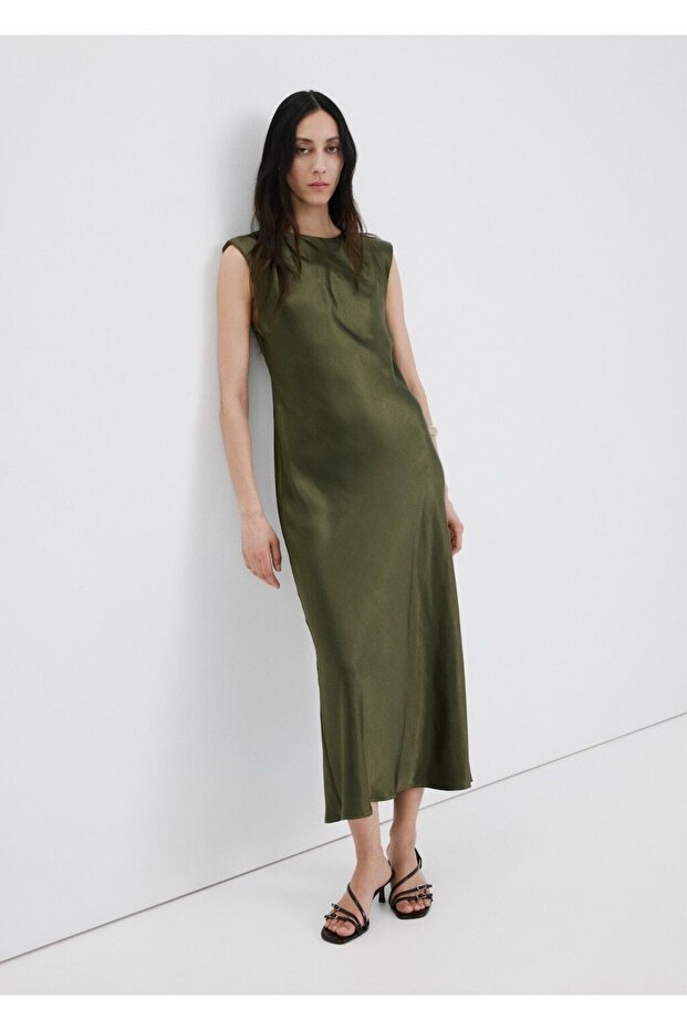 Vatkalı saten elbise - 2