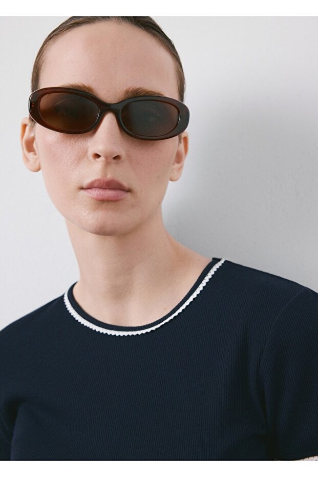 Kontrast biyeli tişört - 5