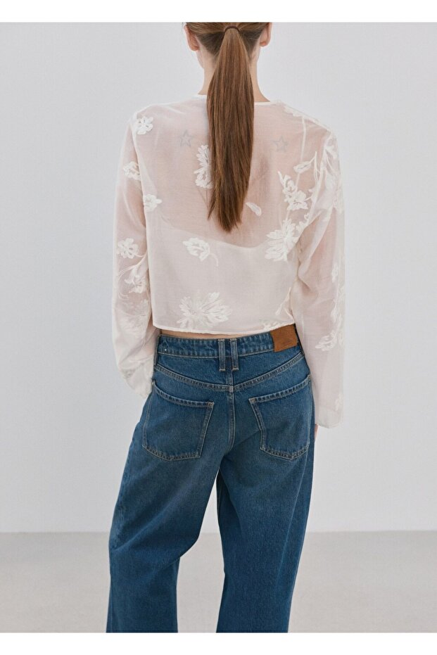 Çiçek işlemeli lyocell bluz - 4