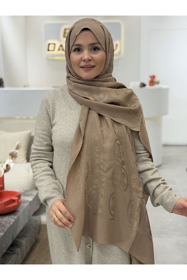 شال نايا ريفيلا