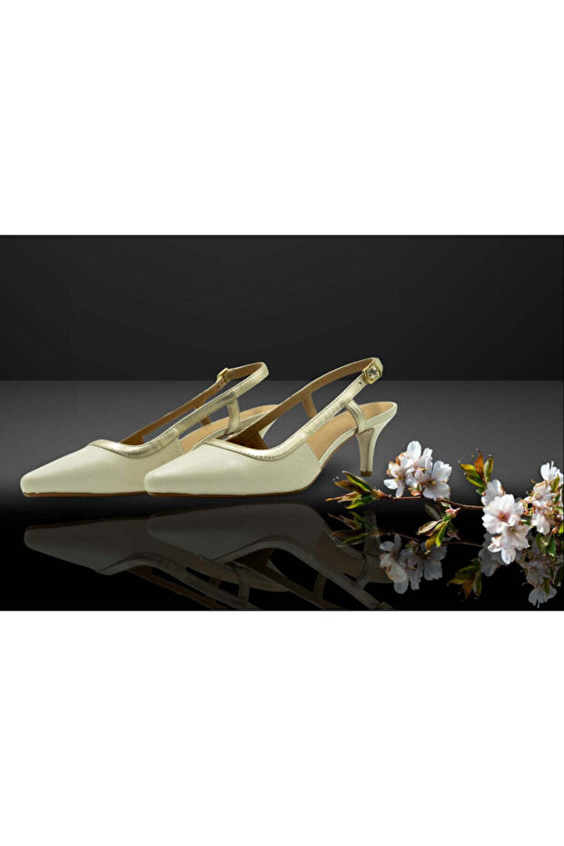 LUXURY COLLECTION "Aurora-Perlata" - Ice White & Gold Grace