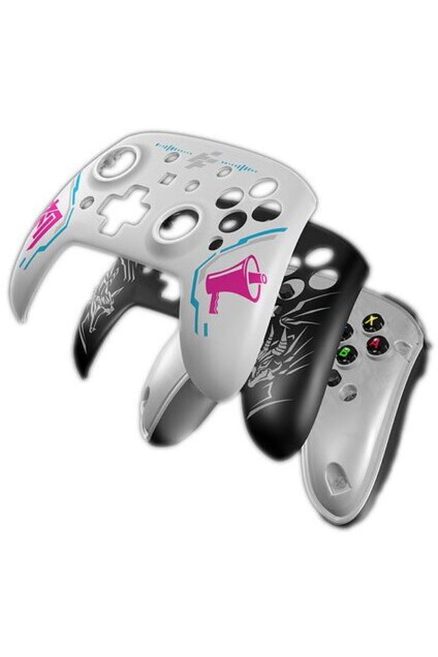 Gamepad Master Controller with interchangeable faces