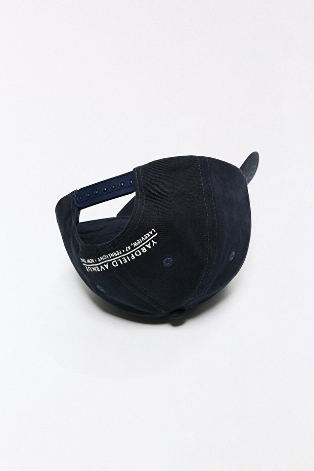 İŞLEMELİ ŞAPKA - 4