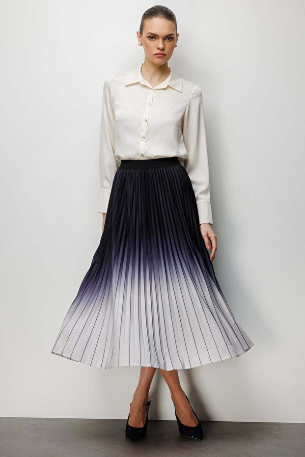 Pleated Color Gradient Midi Skirt