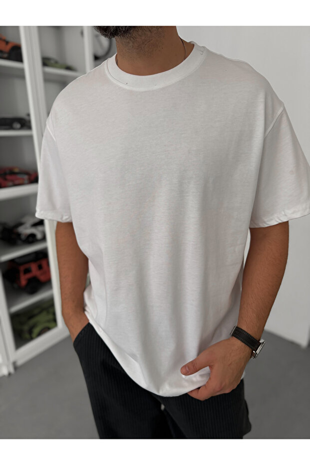 تي شيرت أبيض أساسي كبير الحجم بفتحة جانبية C-007 - 3