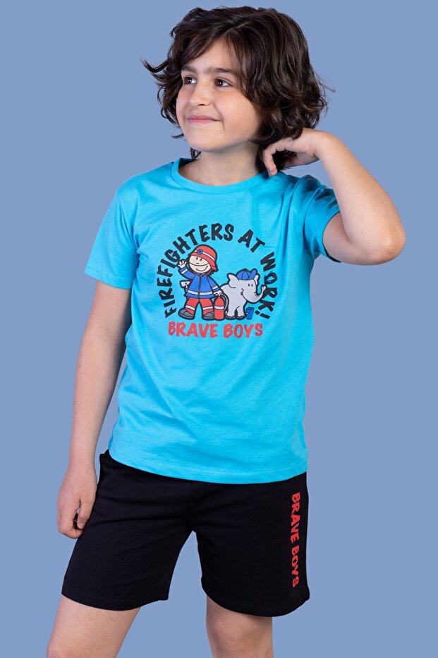 Boys' 2-Piece Set: Printed Crew Neck T-Shirt & Elastic Waist Pocket Shorts