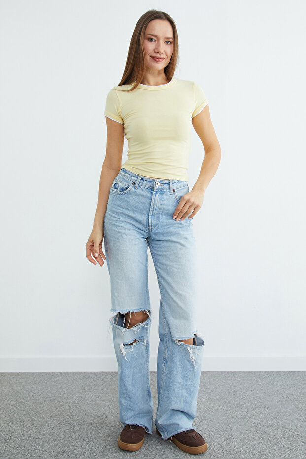 Basic Bisiklet Yaka Biyeli Crop Tişört - 4