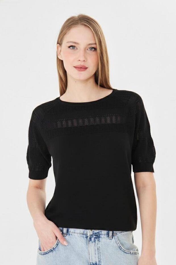 Women's Crew Neck Openwork Short Sleeve Spring Blouse 1701 Black