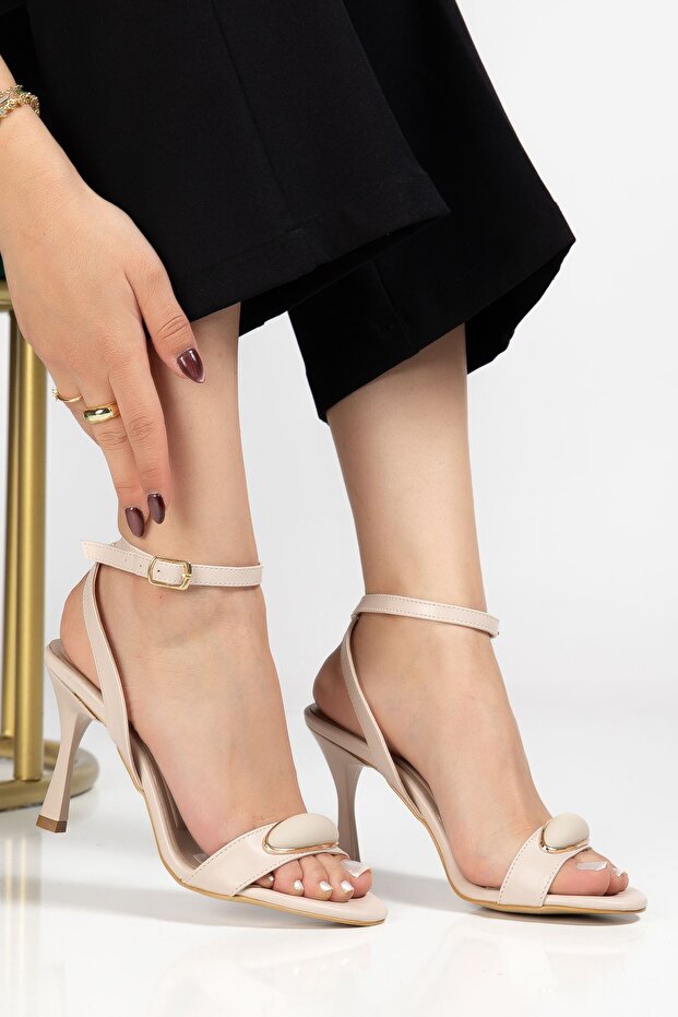 Women's Beige Leather Single Strap Buckle Evening Dress Shoes