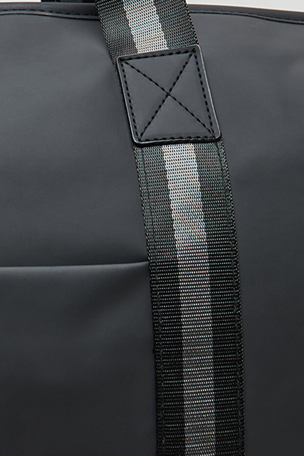 حقيبة سفر رجالية سوداء سادة - 5