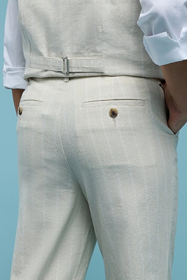 بنطال بيج سادة للأولاد مع إغلاق بأزرار - 2