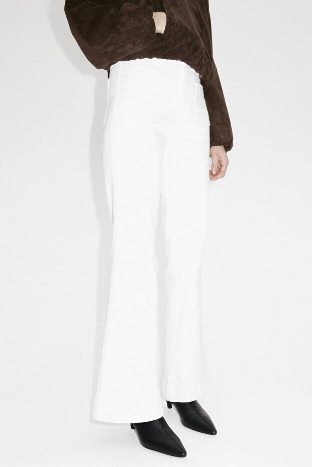 Flared High Jeans - 2