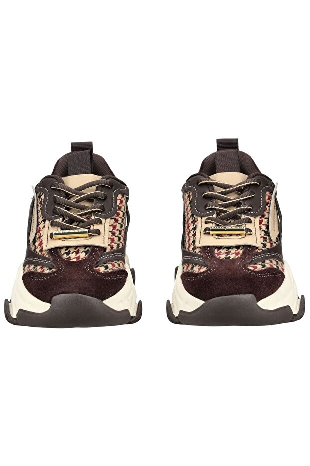 Sneaker - 4