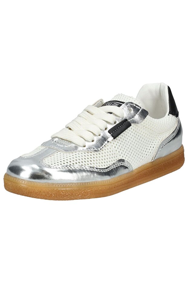 Sneaker - 1