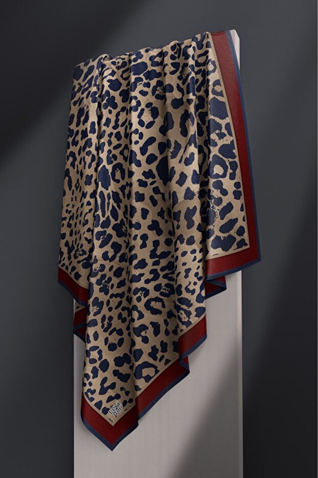 Leopard Pattern Sparkling Crystal Scarf - 3