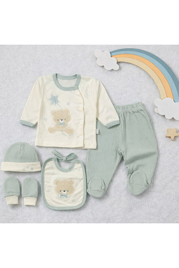 Moon and Star Embroidered 5-Piece Newborn Hospital Discharge Set – 100% Cotton, Boxed