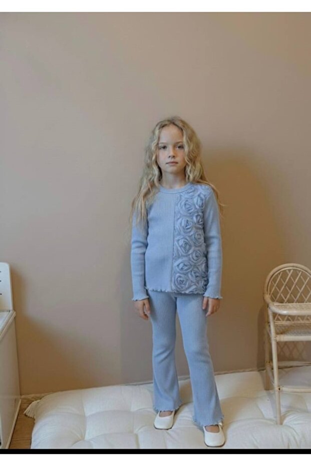 Girl's Rib Knit Fabric Half Rose Embroidered Top and Bottom Set