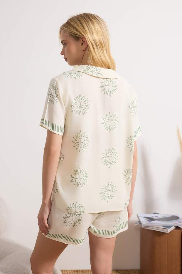 Mint Galaksi Desenli Viskon Şortlu Dokuma Pijama Takımı THMSS24PT00009 - 4