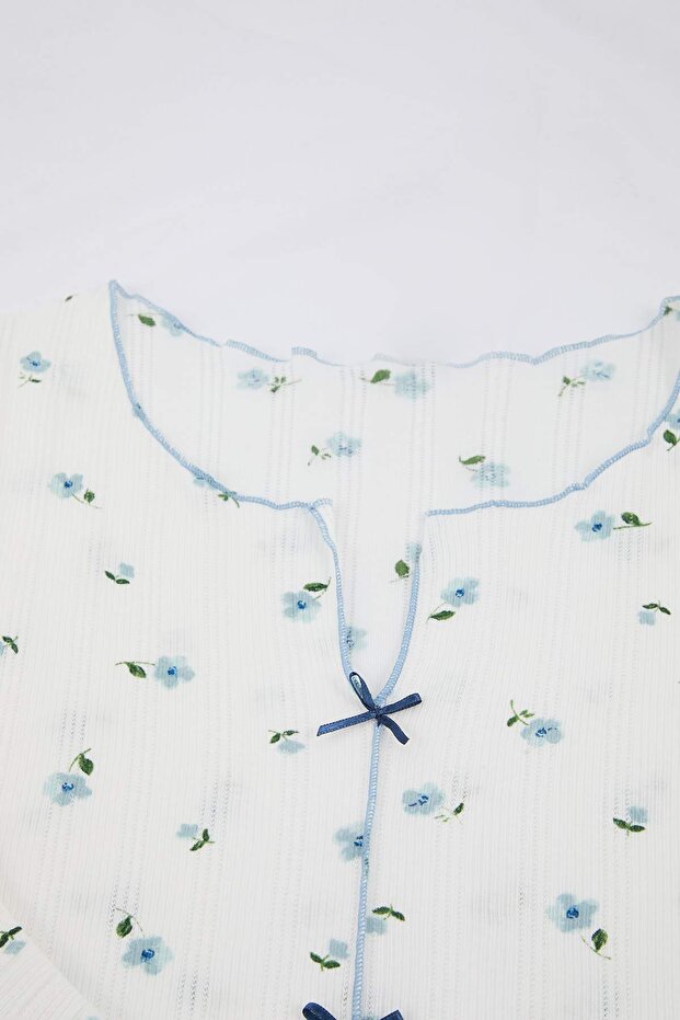 Beyaz Çiçek Desenli Kurdeleli Kaşkorse Büyük Beden Pijama Takımı TBBSS26AI00020 - 6