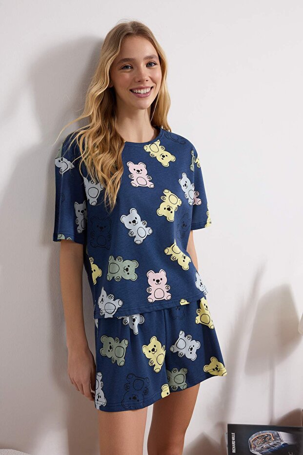 Trendyolmilla  Lacivert %100 Pamuklu Ayıcıklı Şortlu Örme Pijama Takımı THMSS24PT00072 - Görsel 2