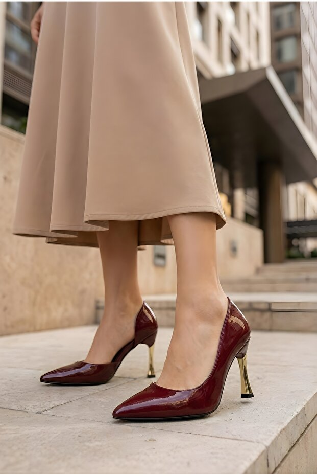 Bordo Rugan Stiletto 9 Cm Altın Ökçe Sivri Burun Vegan Kadın Topuklu Ayakkabı Günlük Özel Gün - 3