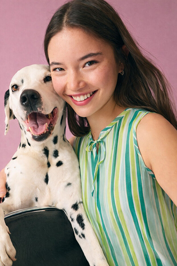 Sıfır Kol BLUZ - 1