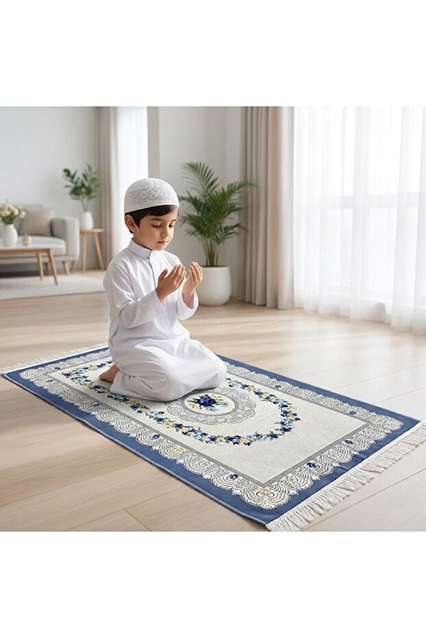 Luxury Islamic Kids Prayer Rug - Medium Size, Soft & Elegant
