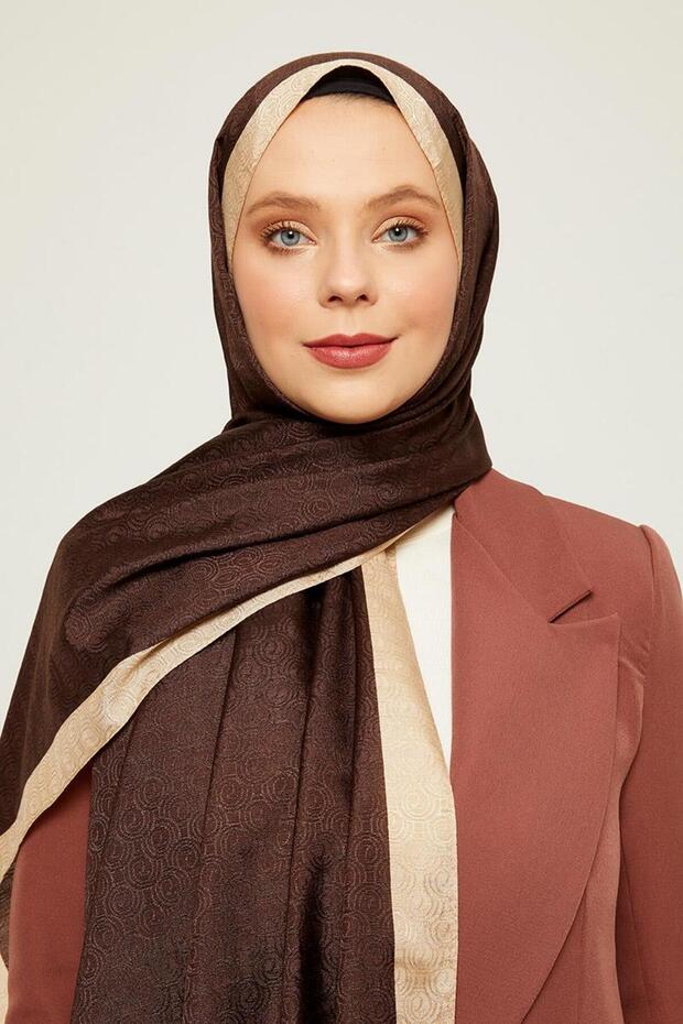 Dark Brown Ring Pattern Monogram Shawl - 1