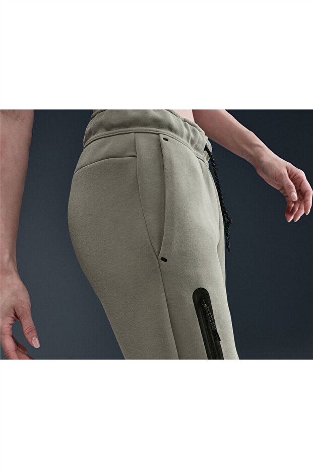 W NSW TCH FLC MR JGGER 2 - 4