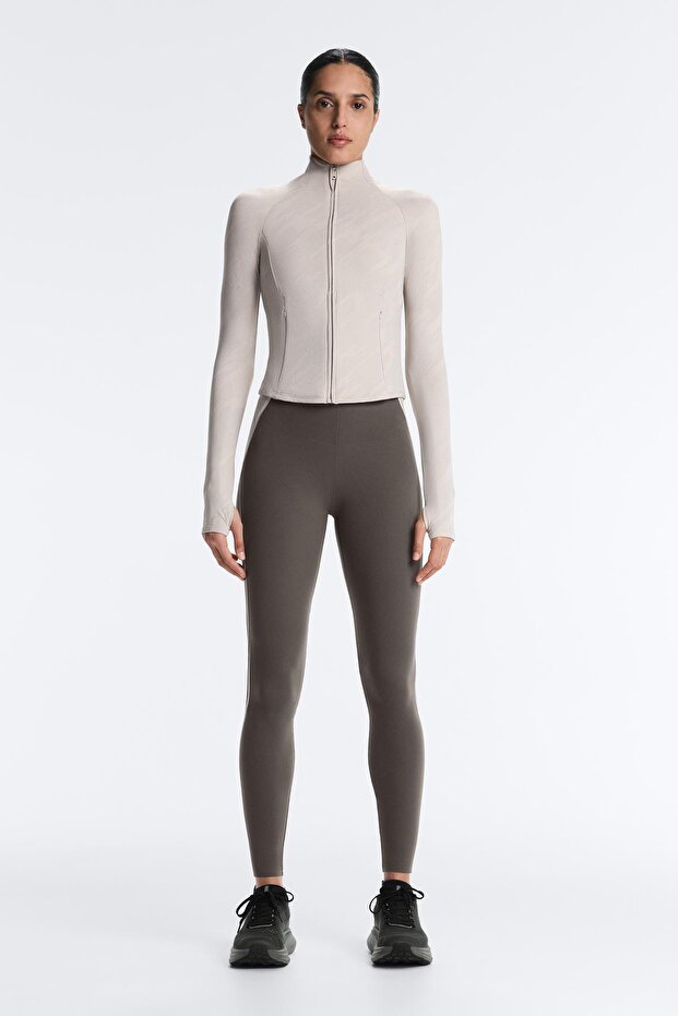 سترة تقنية عاكسة خفيفة ودافئة - 2