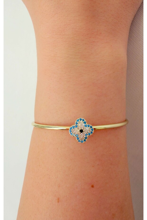 Diva Charm Women's Stylish Lucky Clover Bracelet
