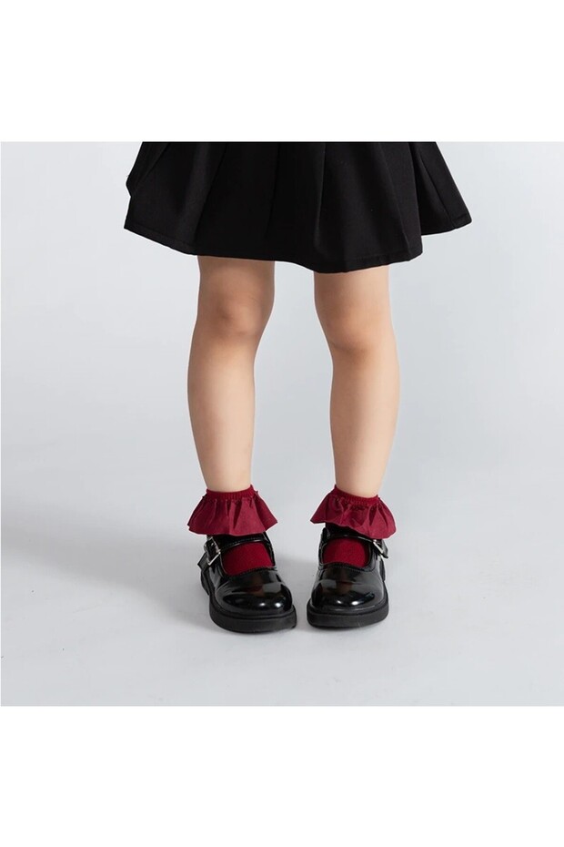 Socks with ruffles - 1