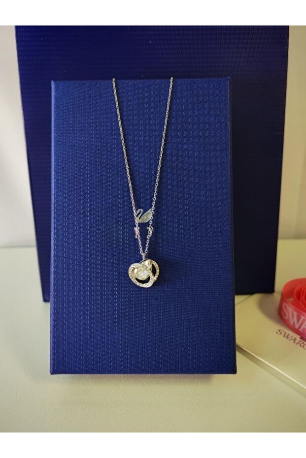 Chain with accessories - 4