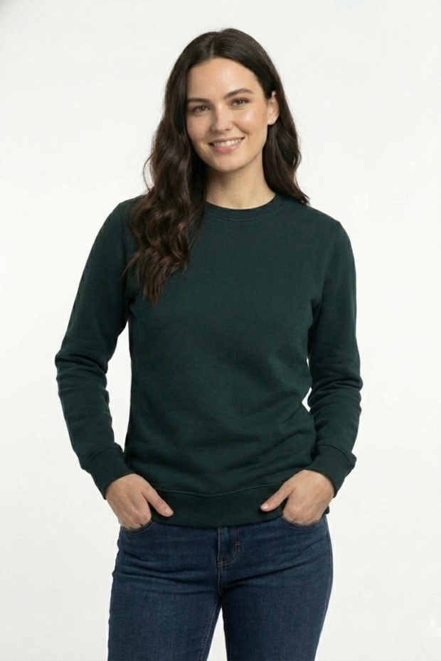 Women's Relax Fit Comfortable Cut Cotton Soft Textured Fleece Lined Crew Neck Sweatshirt