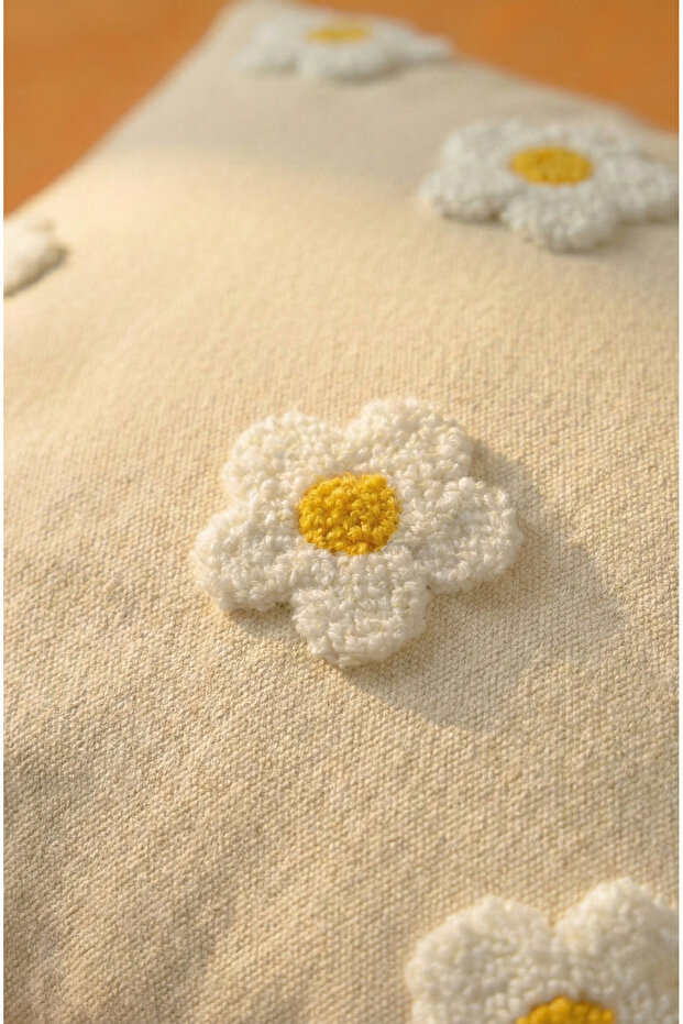 غطاء وسادة وسادة منقوشة من ديزي - 3