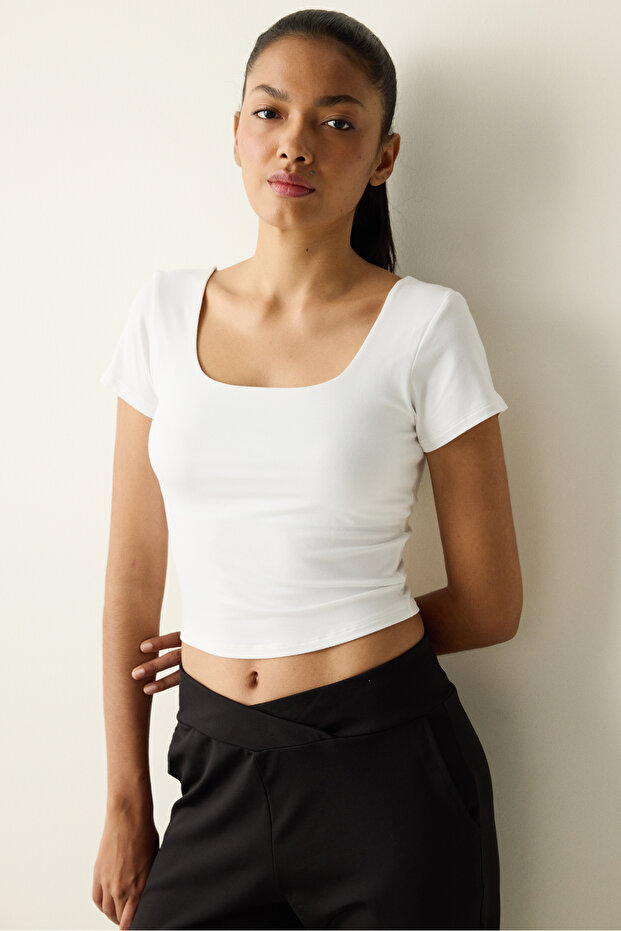 Square Neck Optik Beyaz  Üst - 3