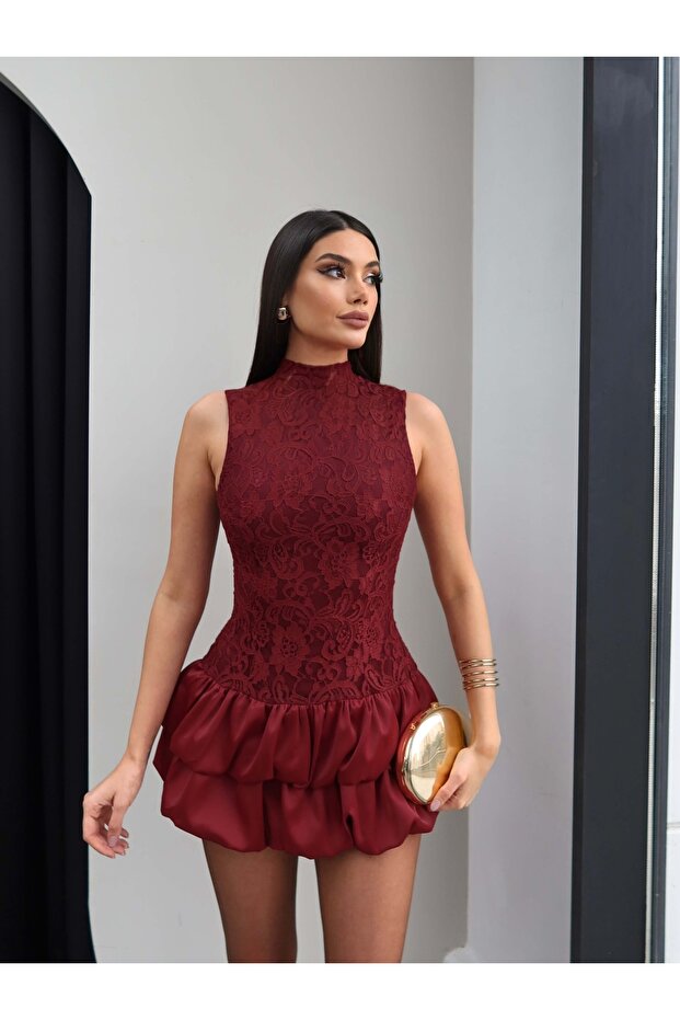 Dantel Detay Mini Şortlu Elbise - 2