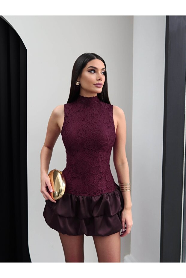 Dantel Detay Mini Şortlu Elbise - 4