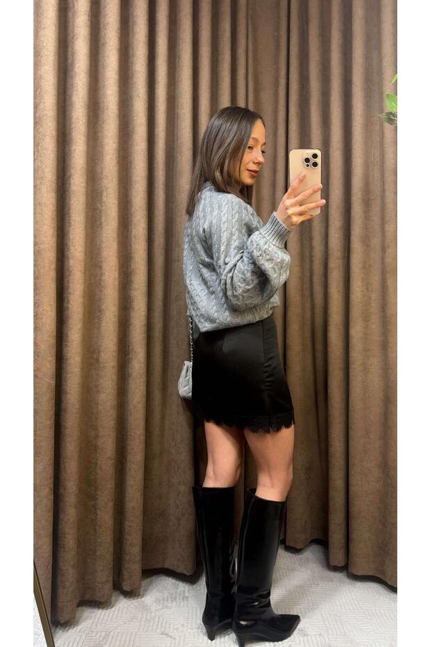 SİYAH DANTELLİ MİNİ ETEK - 5