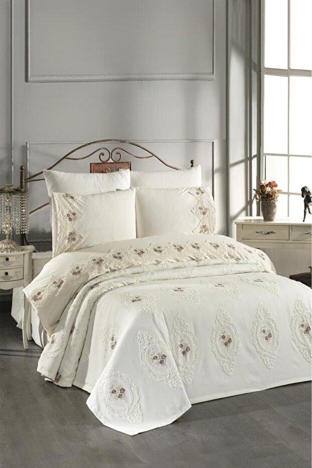 Gardenlove Embroidered Chenille 7 Piece Bridal Set Beige
