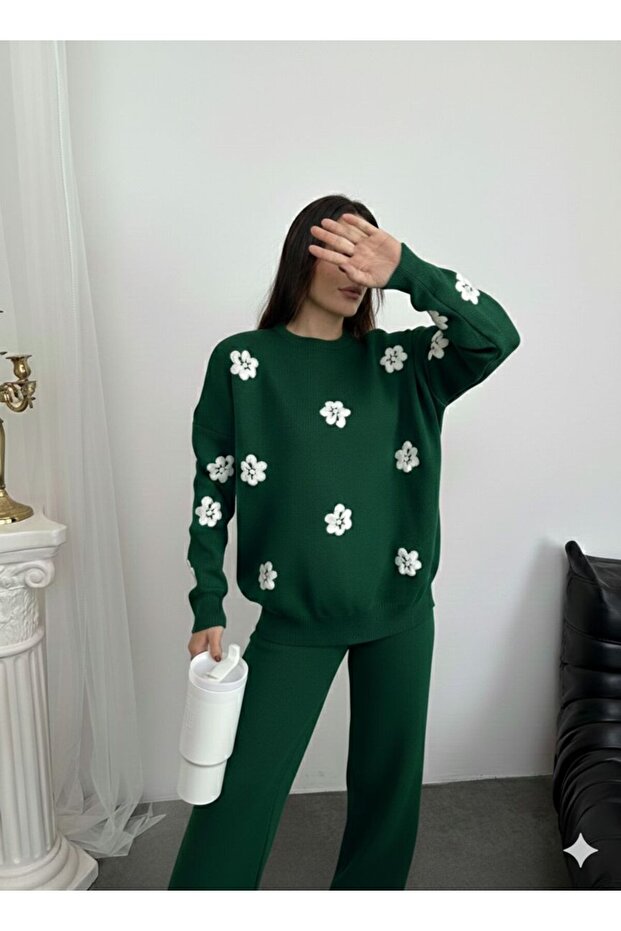Floral Detail Knitted Set