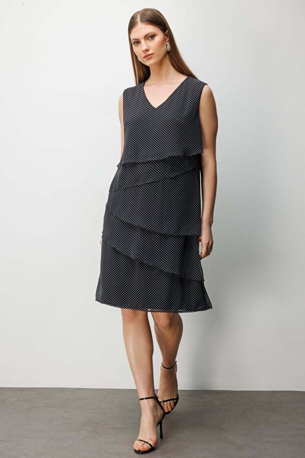 V Yaka Puantiyeli Elbise - 3