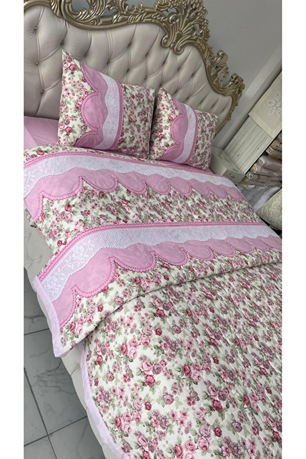 Hand Knitted Lace Pique Bedding and Pique Set