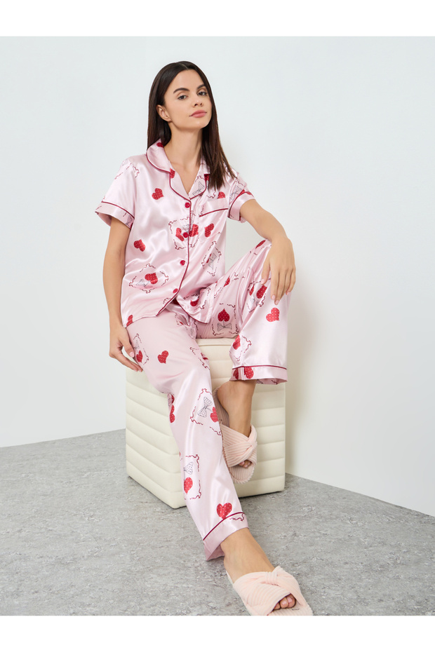 Women Graphic Printed Short Sleeve Shirt and Pyjama Set