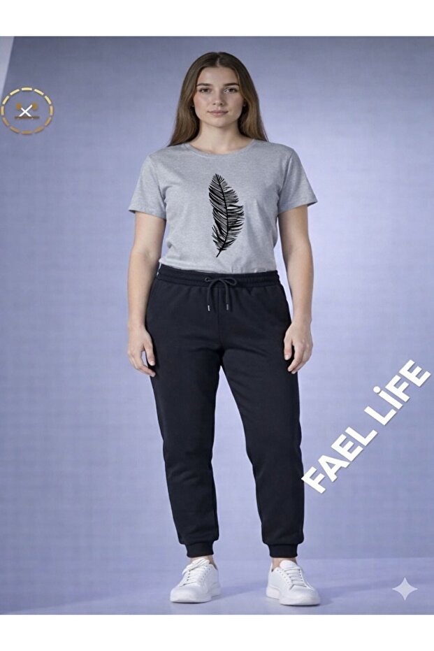 Unisex Oversize Feather Print T-Shirt and Sweatpants Set