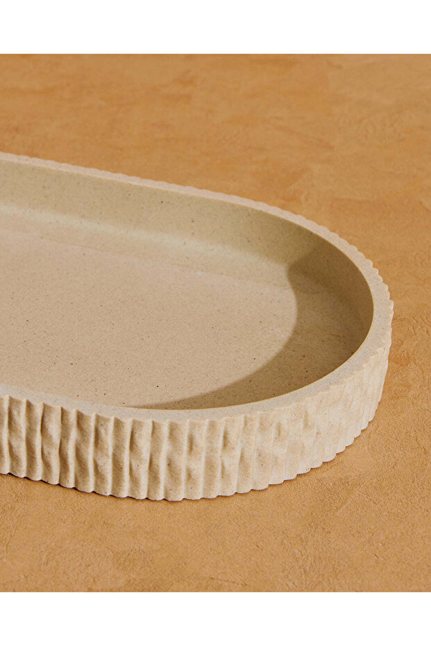 صينية مستلزمات مستطيلة الشكل ذات لون بيج مموج ومضلع - 4